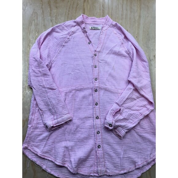 We The Free Pink Oversized Button Shirt Long Sleeve Crinkle Loose Distressed S - Picture 1 of 8